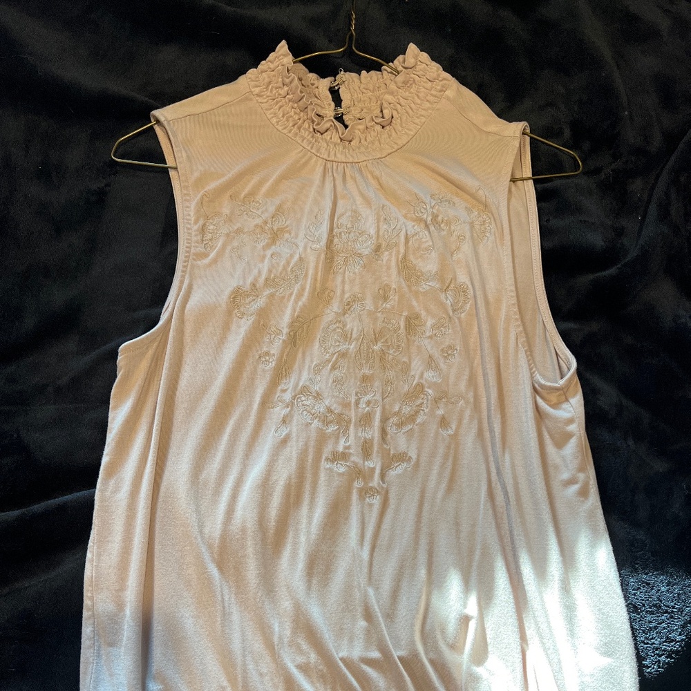 Embroidered sleeveless blouse